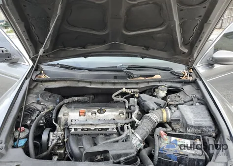 2011 Honda Accord Lxp z USA, uszkodzony, nr VIN 1HGCP2F41BA101884